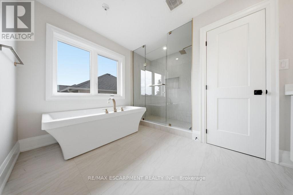 62 Jeremy Street Property Photo 39