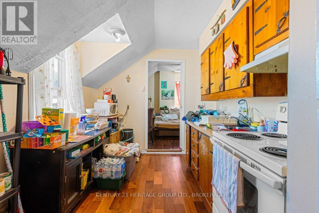 7 Union Street Property Photo 32