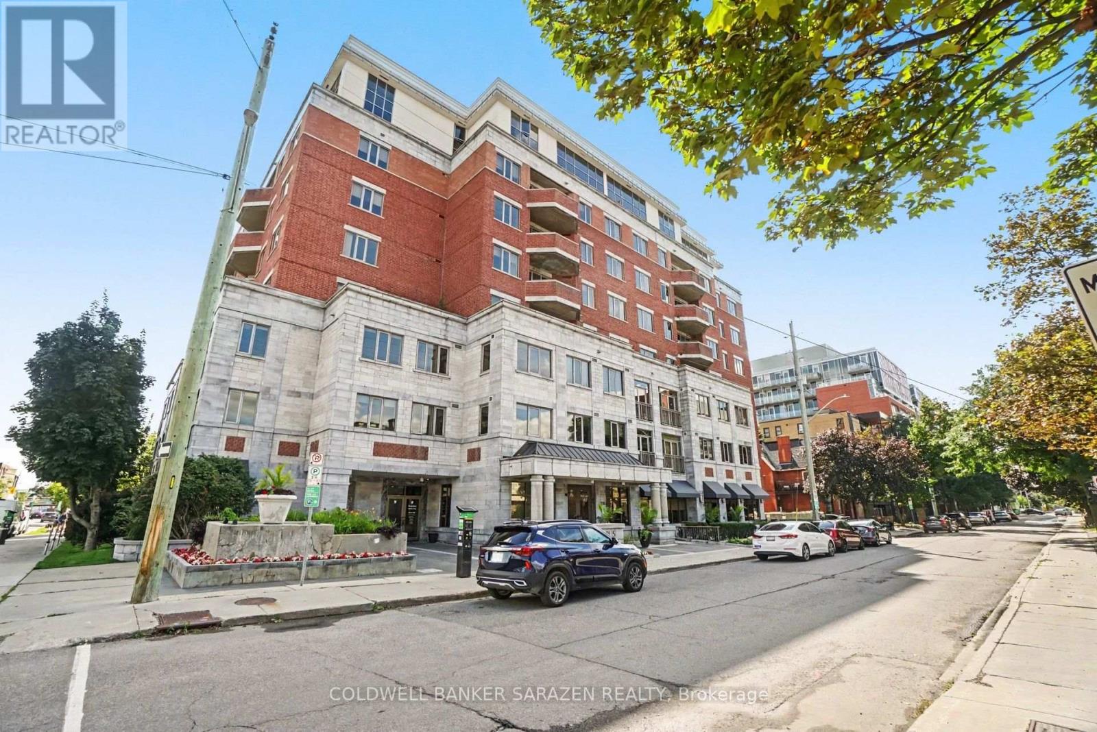 701 - 320 MCLEOD STREET