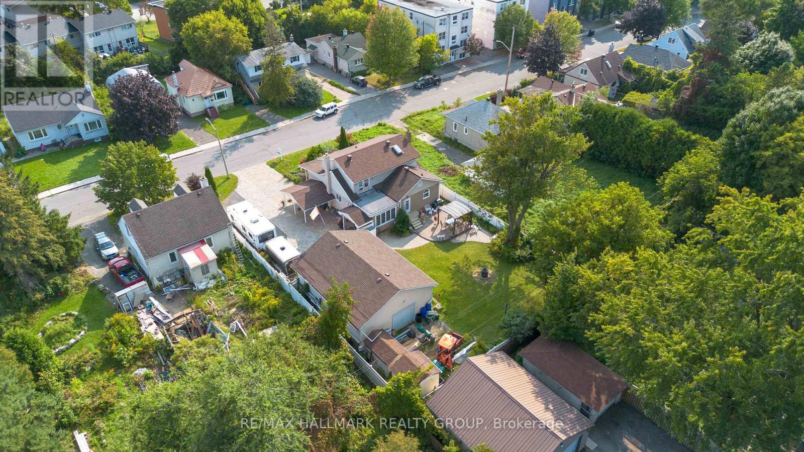 431 Blake Boulevard Property Photo 7