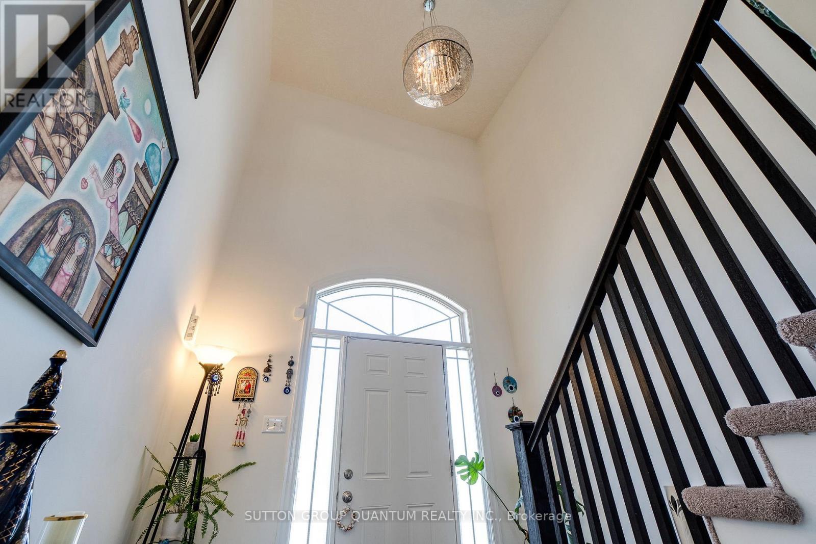 928 Dunblane Court Property Photo 8