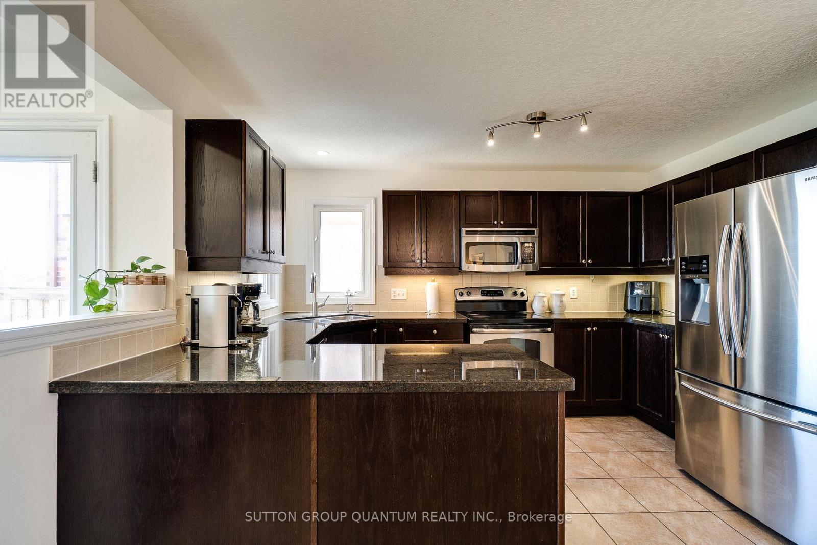928 Dunblane Court Property Photo 17