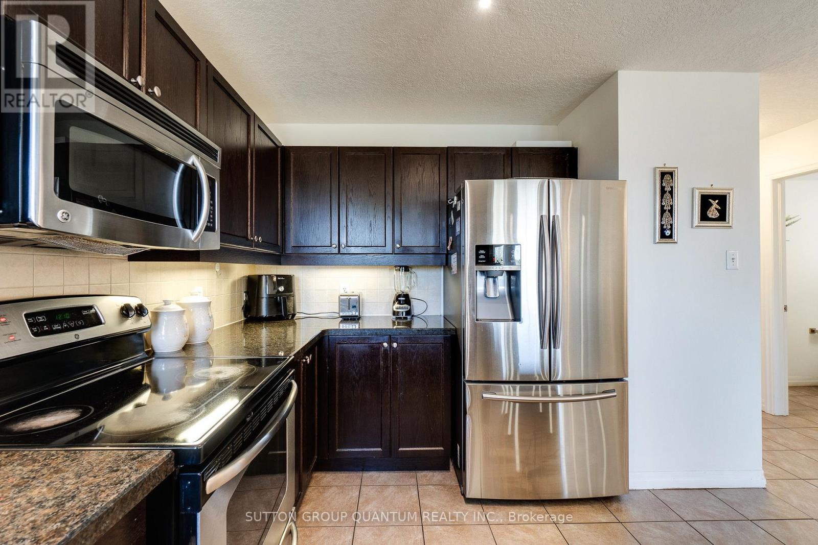 928 Dunblane Court Property Photo 21