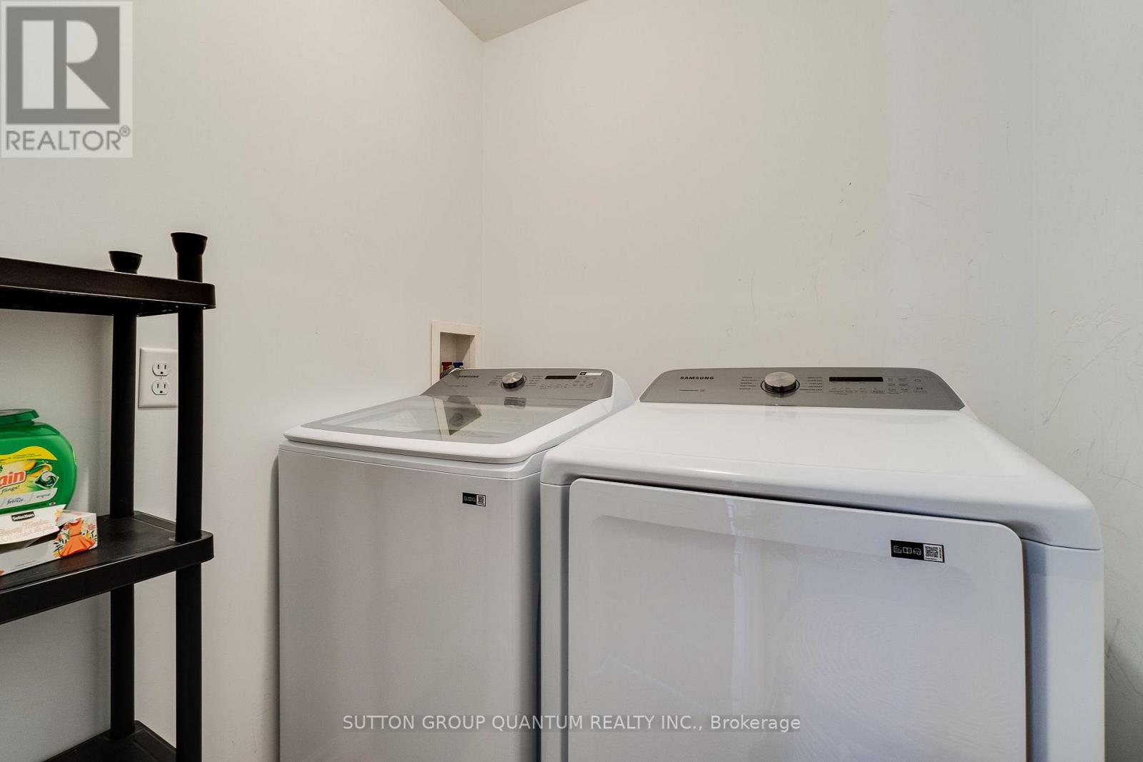 928 Dunblane Court Property Photo 35