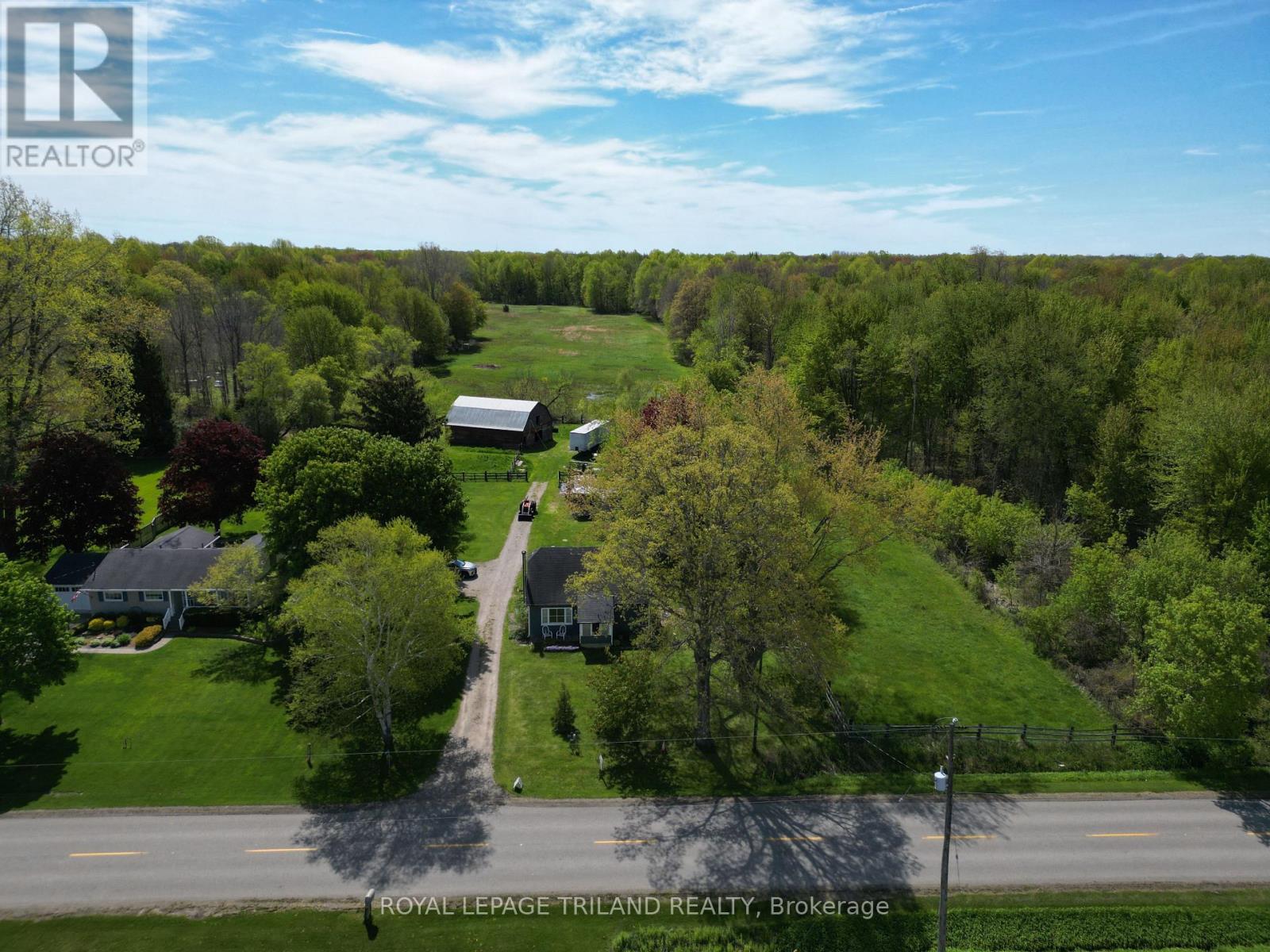 24909 Queens Line Property Photo 4