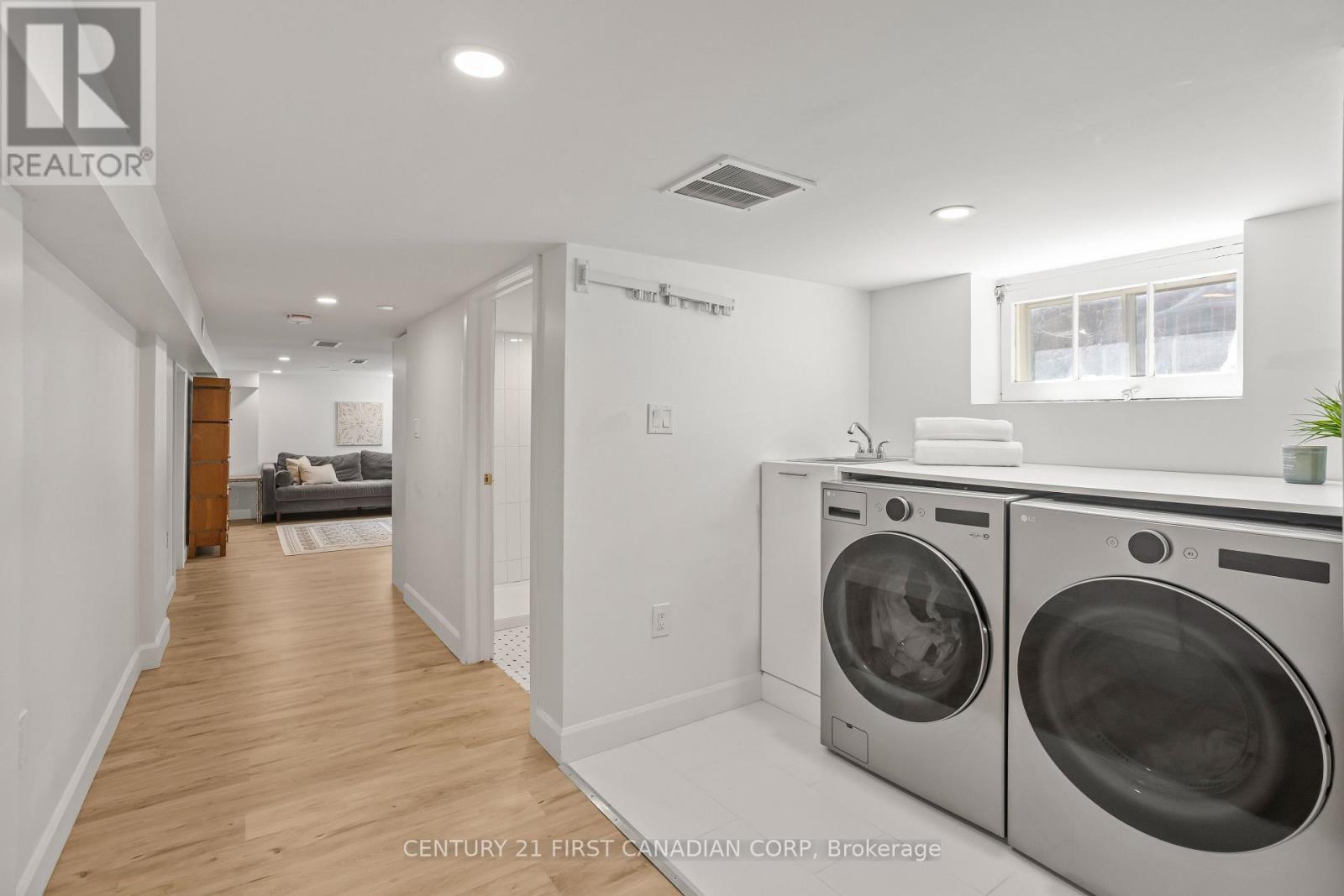 872 Lovett Street Property Photo 25