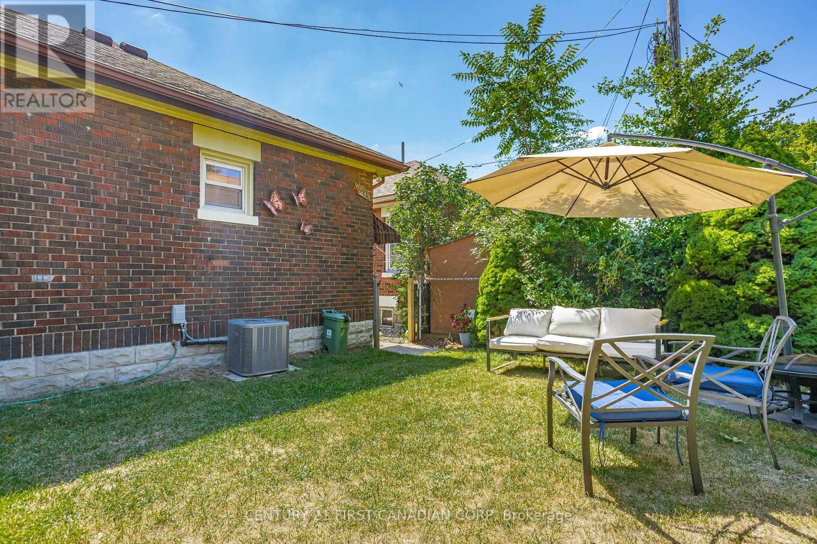 872 Lovett Street Property Photo 39