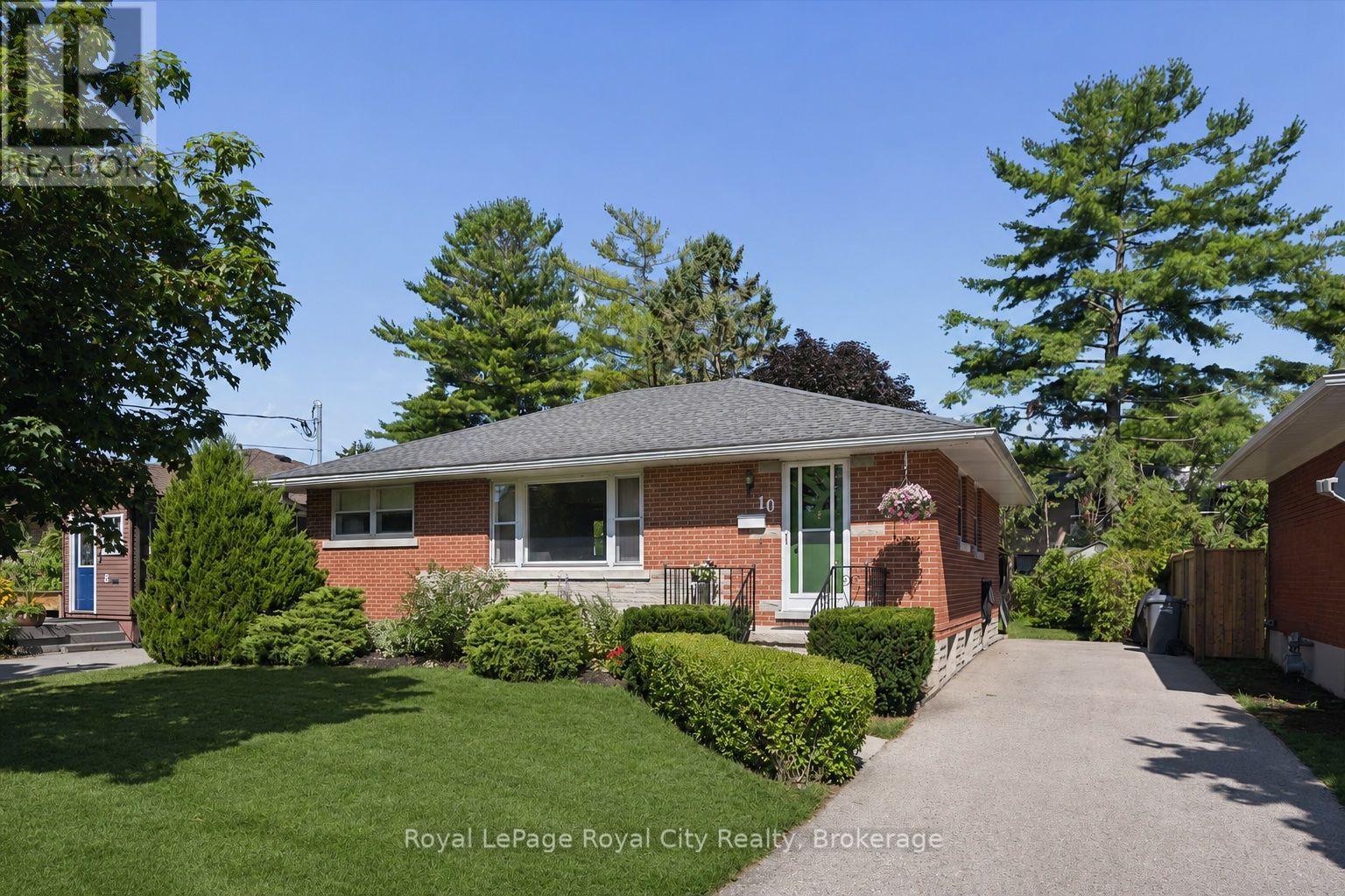 10 Paul Avenue Property Photo 1