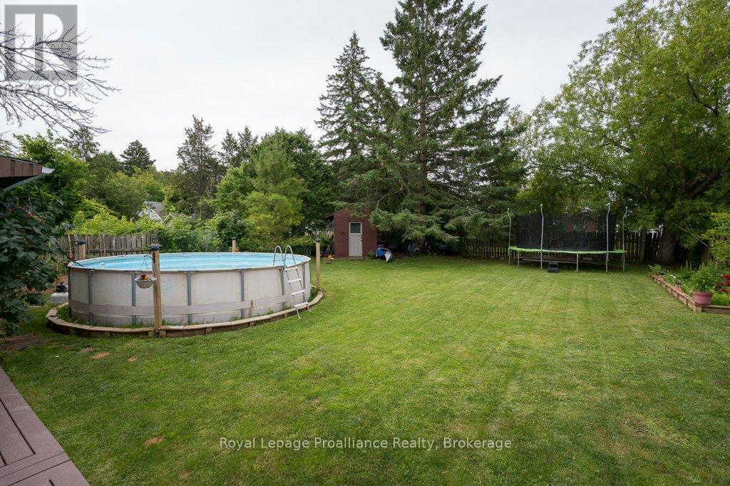 92 Wallbridge Crescent Property Photo 5
