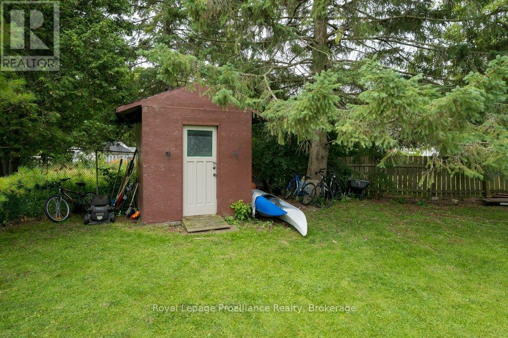 92 Wallbridge Crescent Property Photo 42