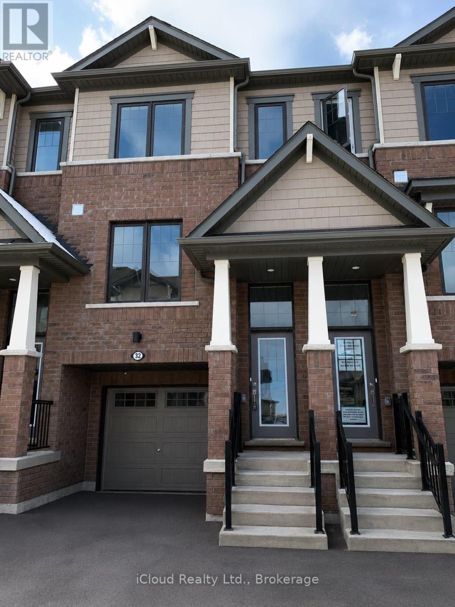32 - 185 Bedrock Drive Property Photo 1