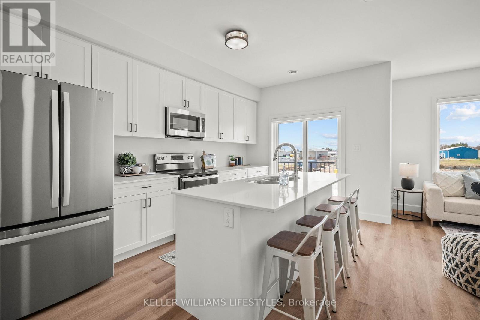 86 - 470 Darcy Drive Property Photo 4