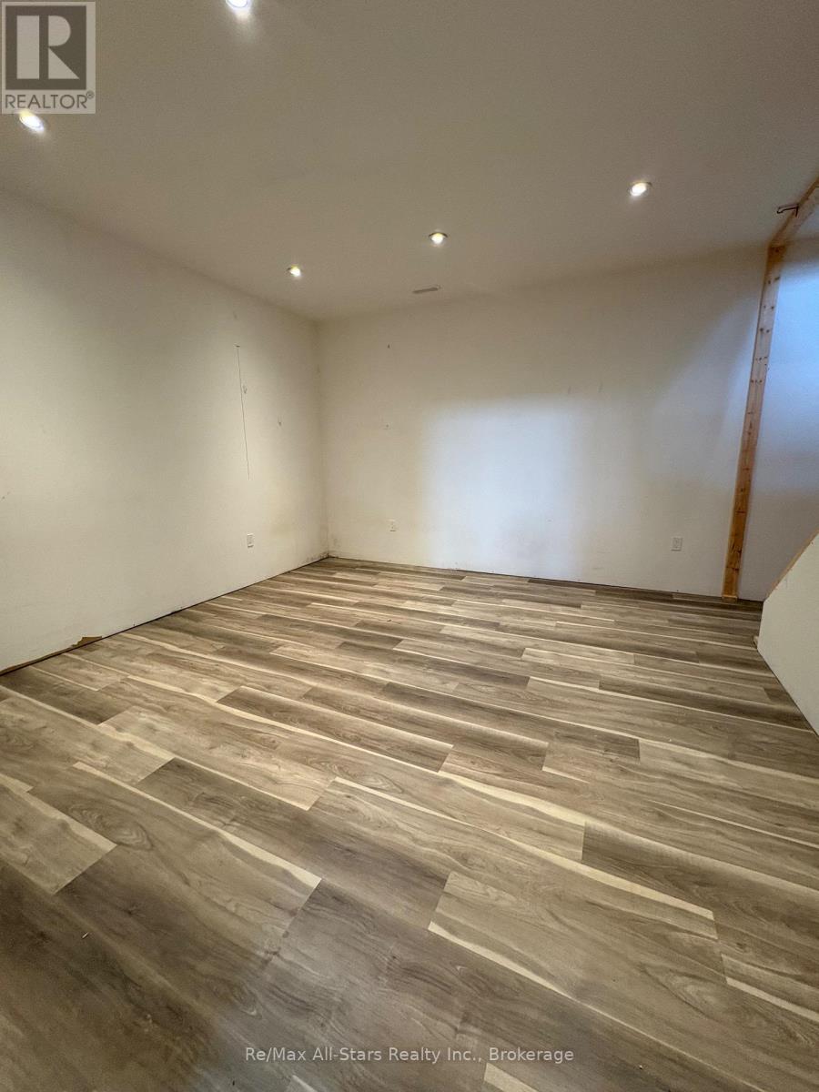 1185 Killarney Bay Road Property Photo 18