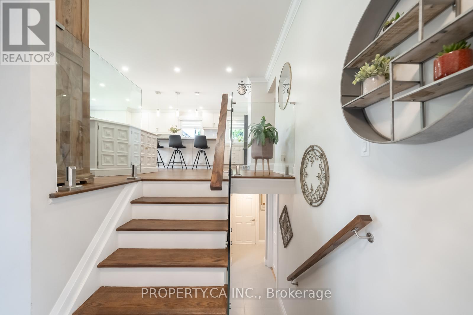 310 Parkside Drive Property Photo 25