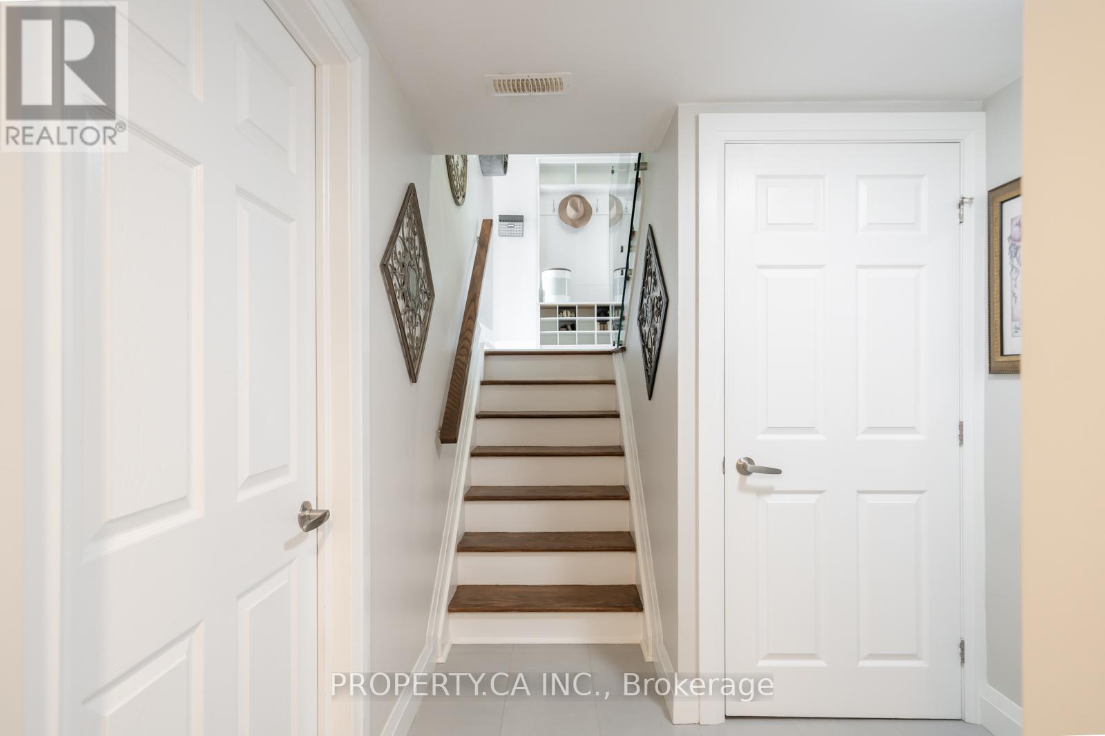 310 Parkside Drive Property Photo 26