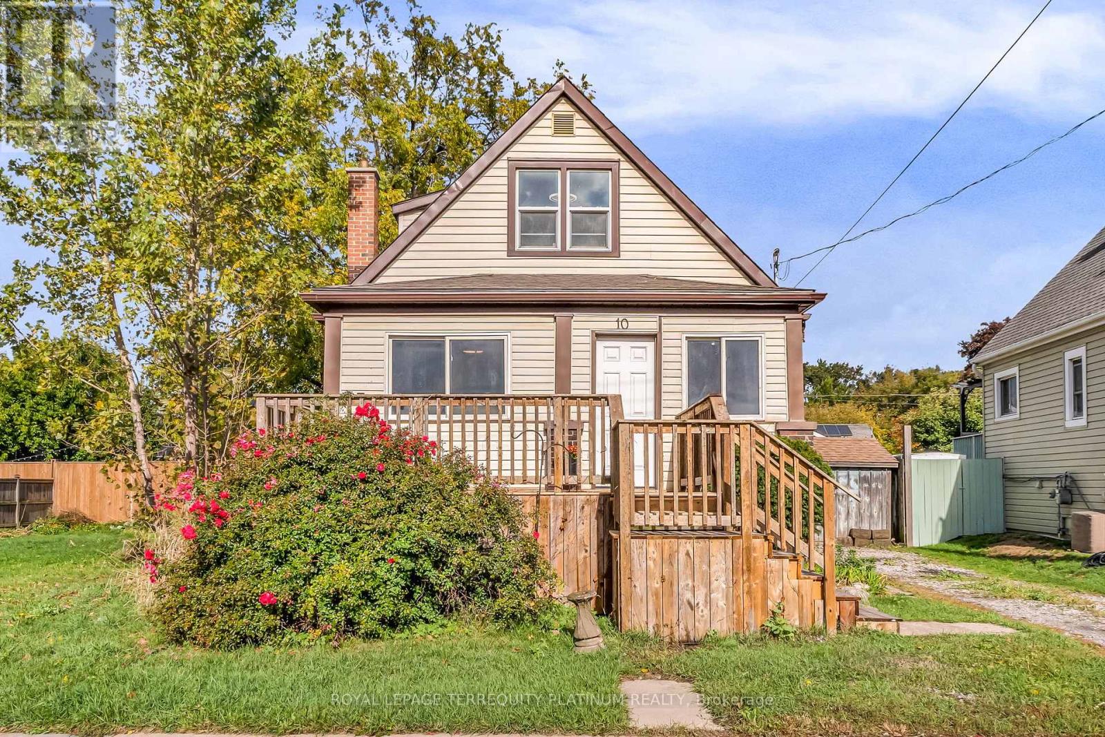 10 Locarno Avenue Property Photo 2
