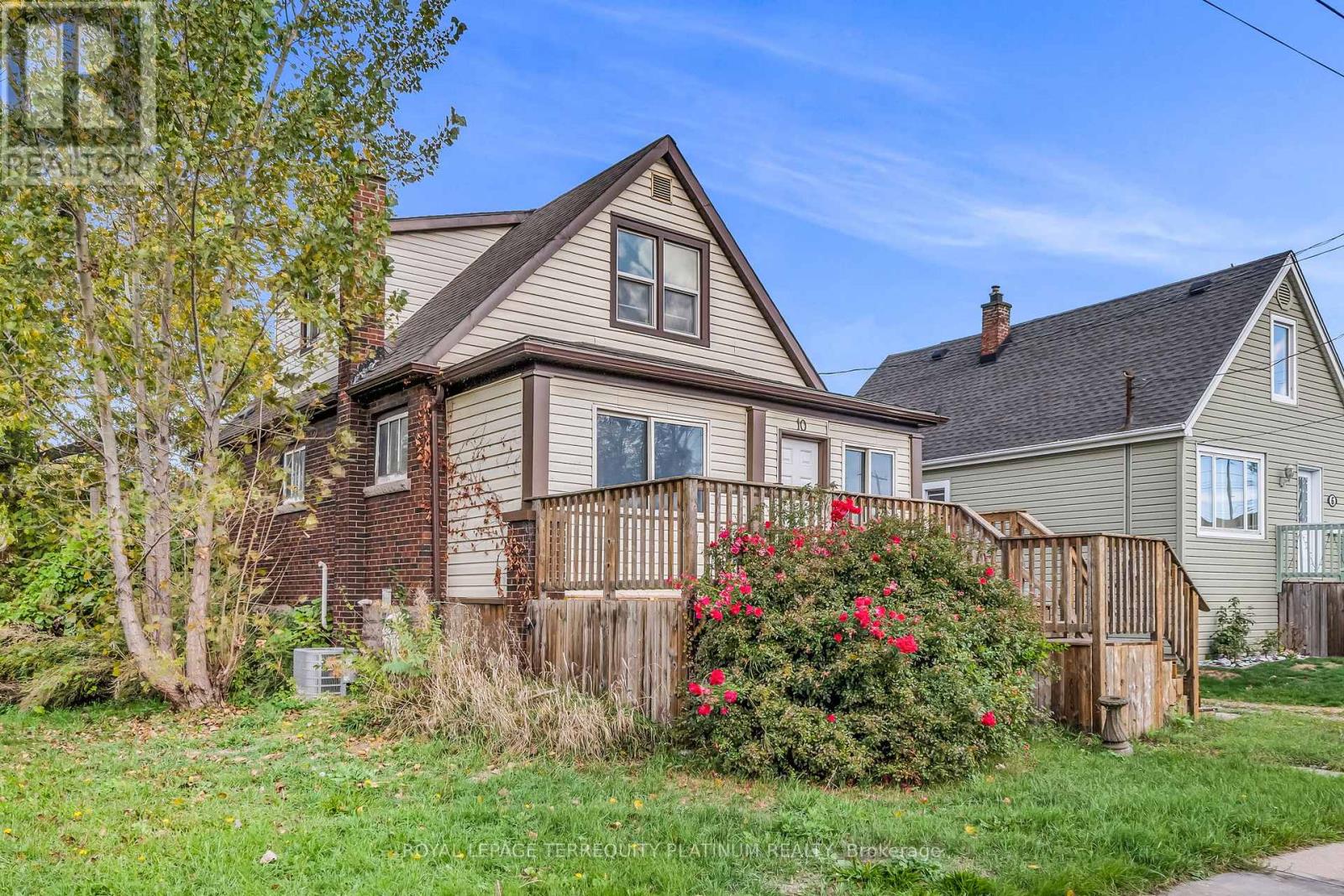 10 Locarno Avenue Property Photo 3