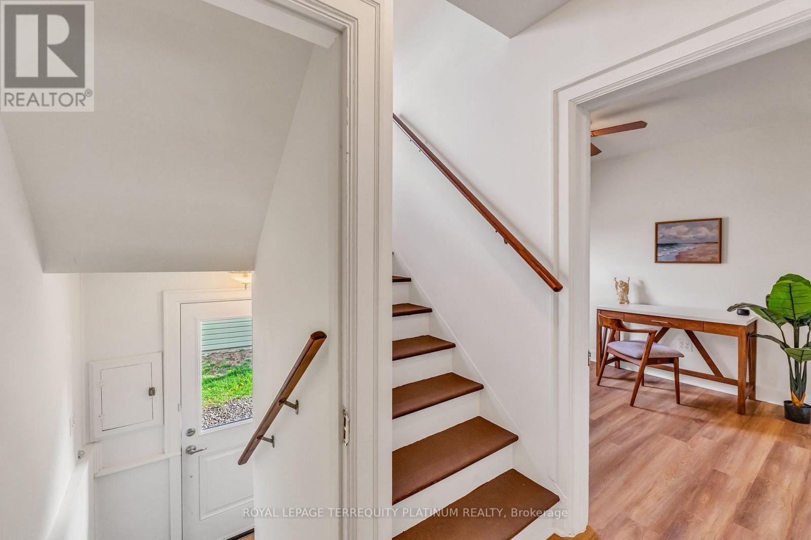 10 Locarno Avenue Property Photo 7