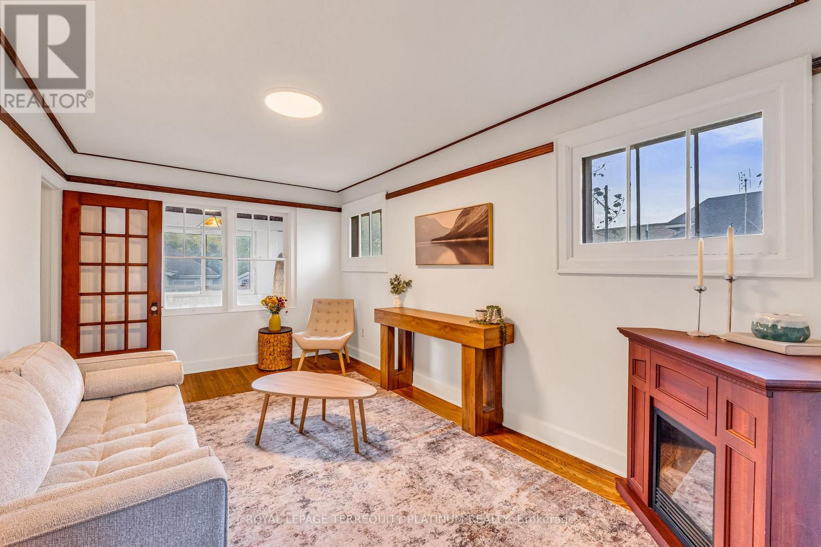 10 Locarno Avenue Property Photo 8