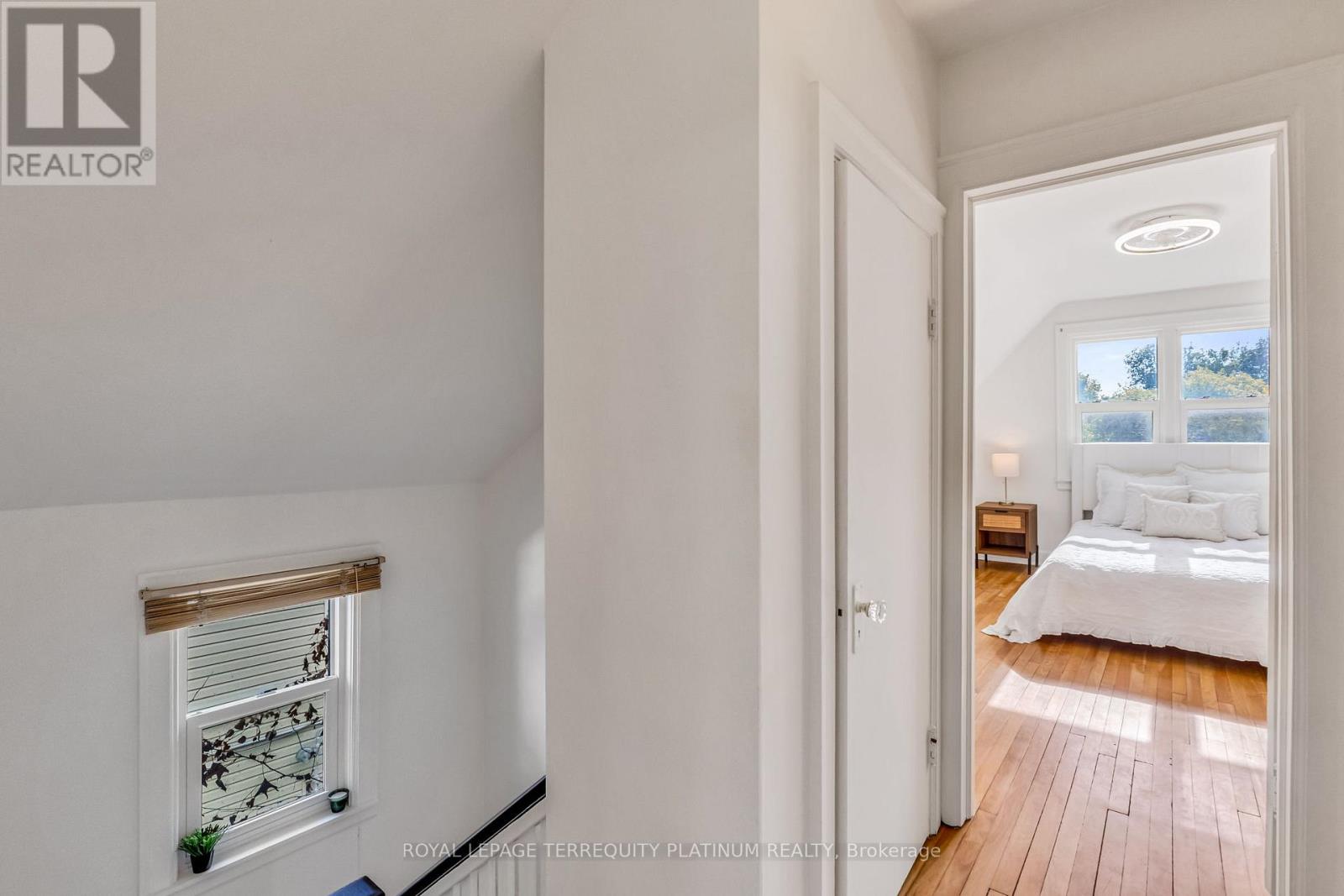 10 Locarno Avenue Property Photo 20