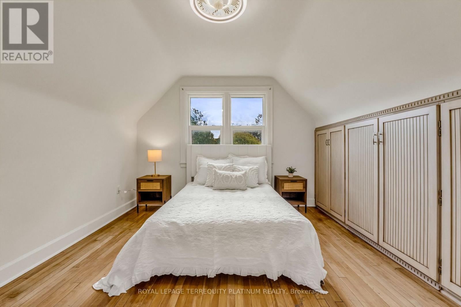 10 Locarno Avenue Property Photo 26