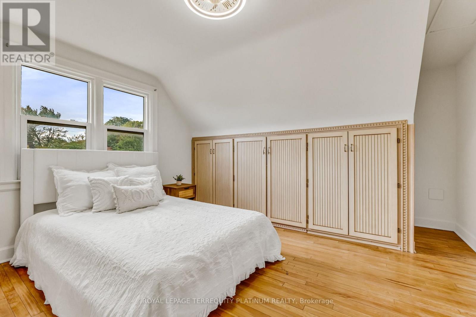 10 Locarno Avenue Property Photo 28