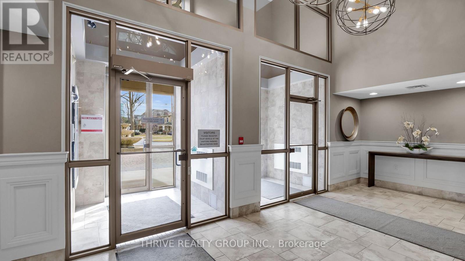 802 - 250 Pall Mall Street Property Photo 35