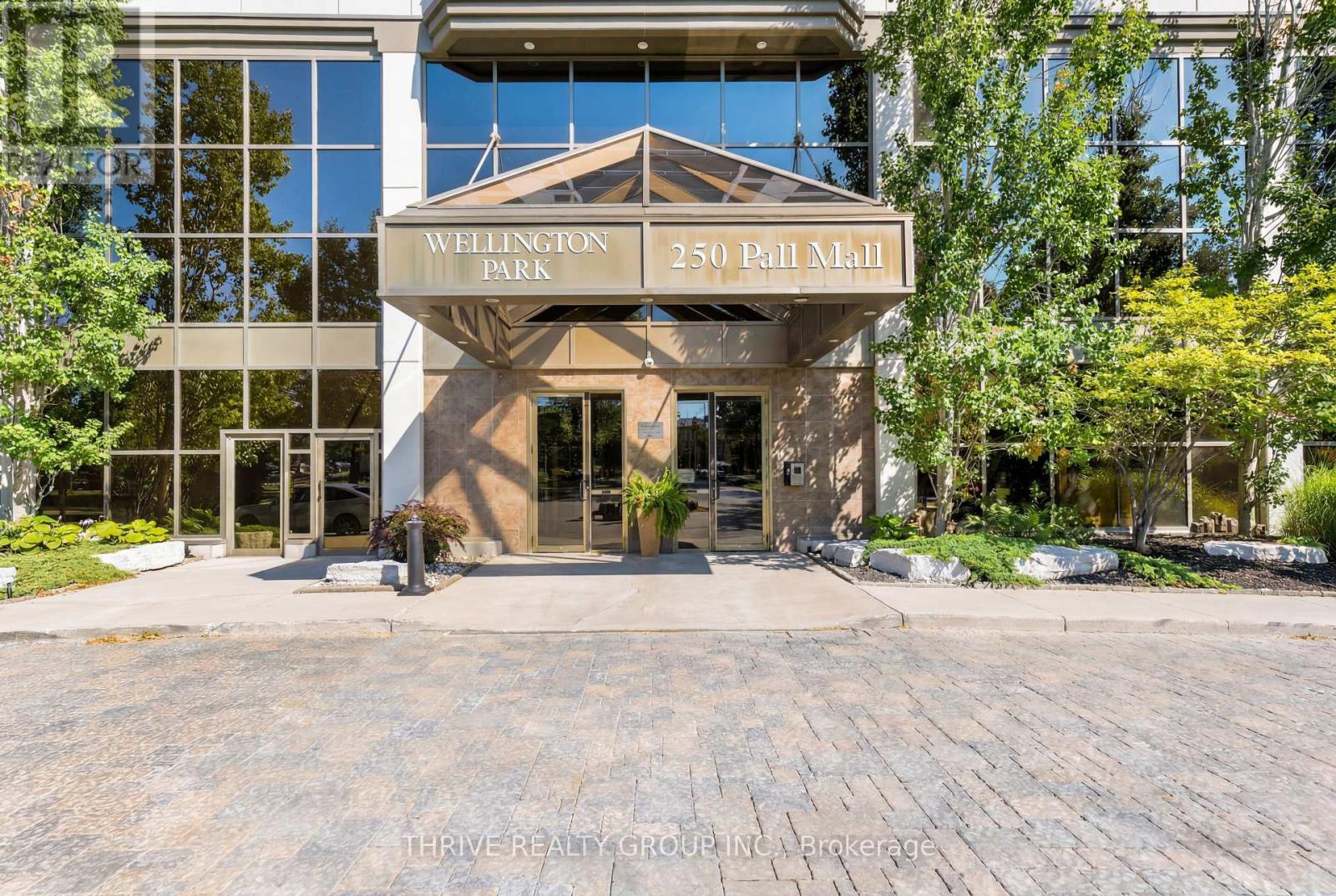802 - 250 Pall Mall Street Property Photo 44
