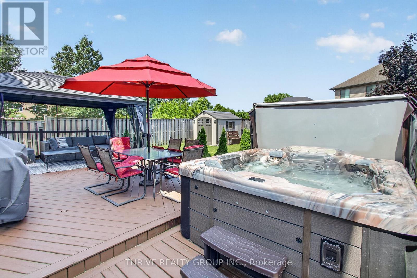 66 Peach Tree Boulevard Property Photo 7
