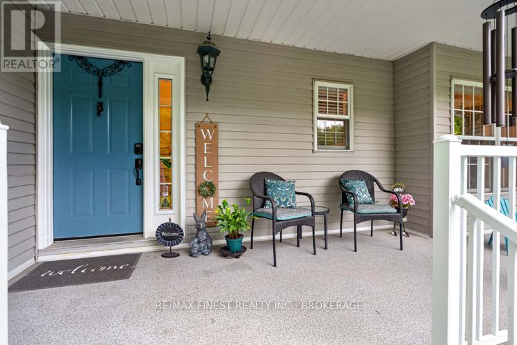 2038 Valleyview Drive Property Photo 4