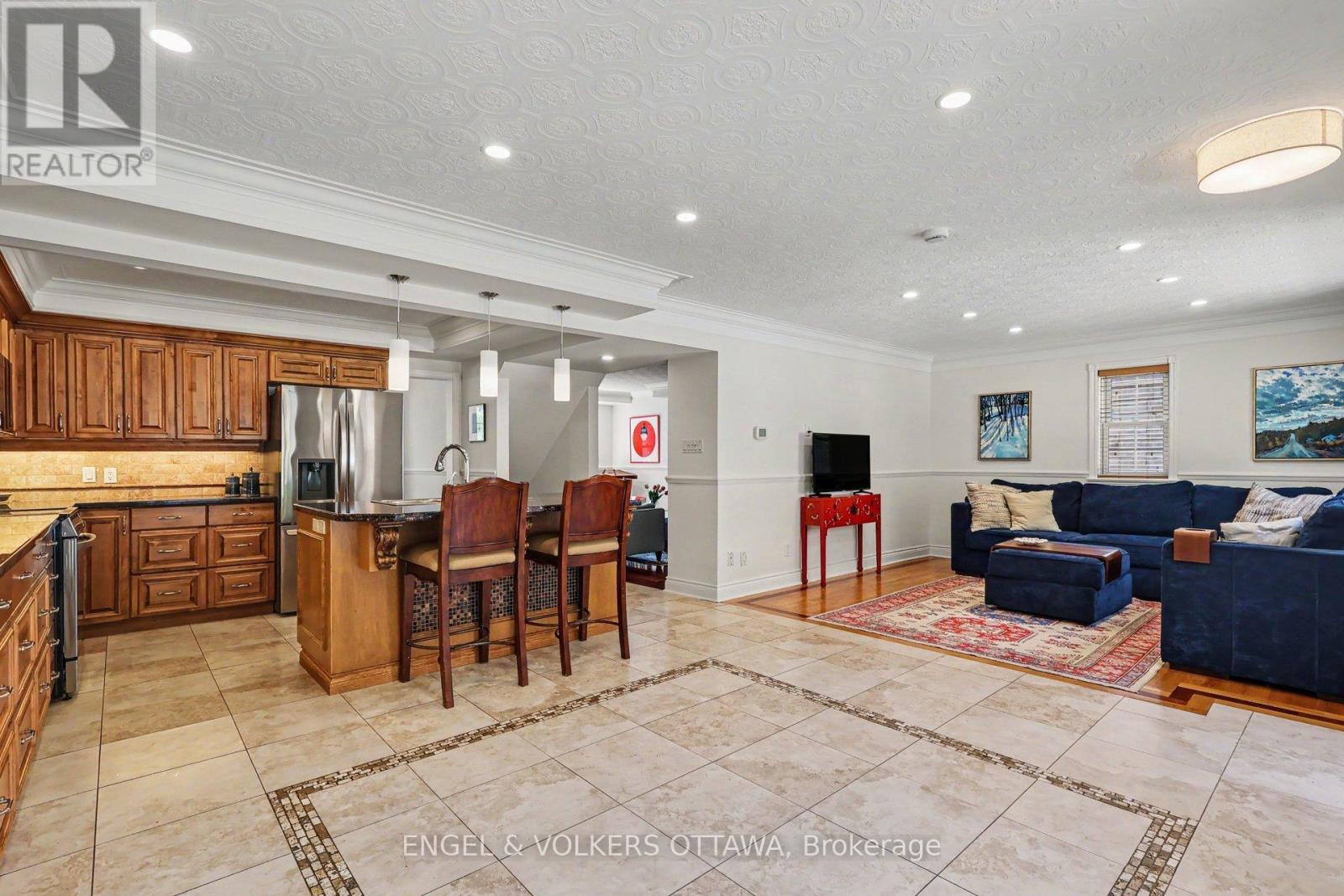 101 Ivy Crescent Property Photo 12