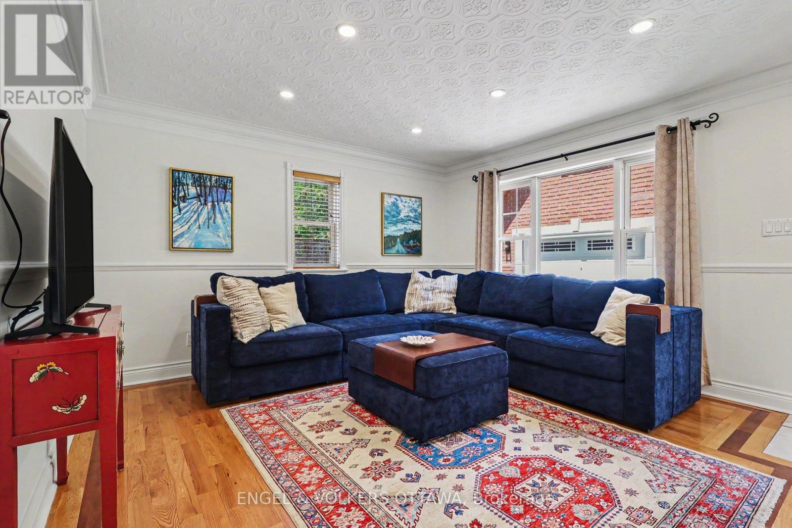 101 Ivy Crescent Property Photo 14