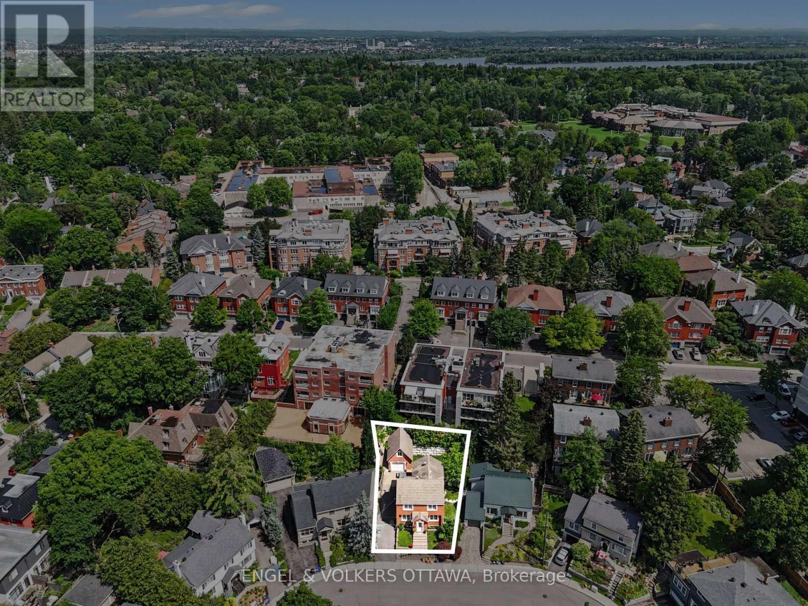 101 Ivy Crescent Property Photo 35
