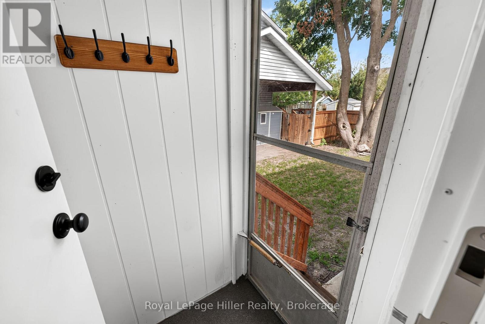 432 Albert Street Property Photo 21