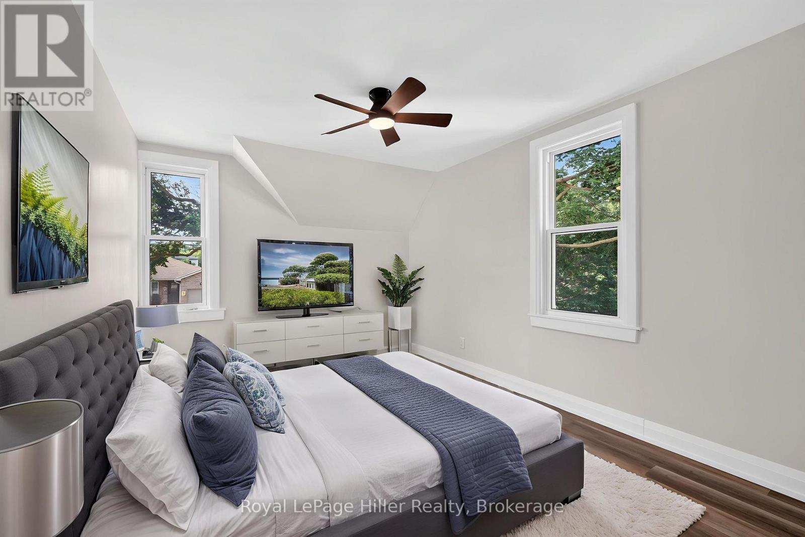 432 Albert Street Property Photo 29