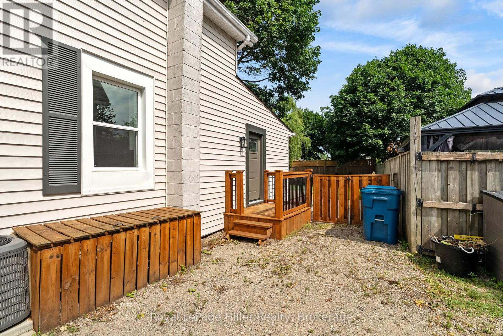432 Albert Street Property Photo 36