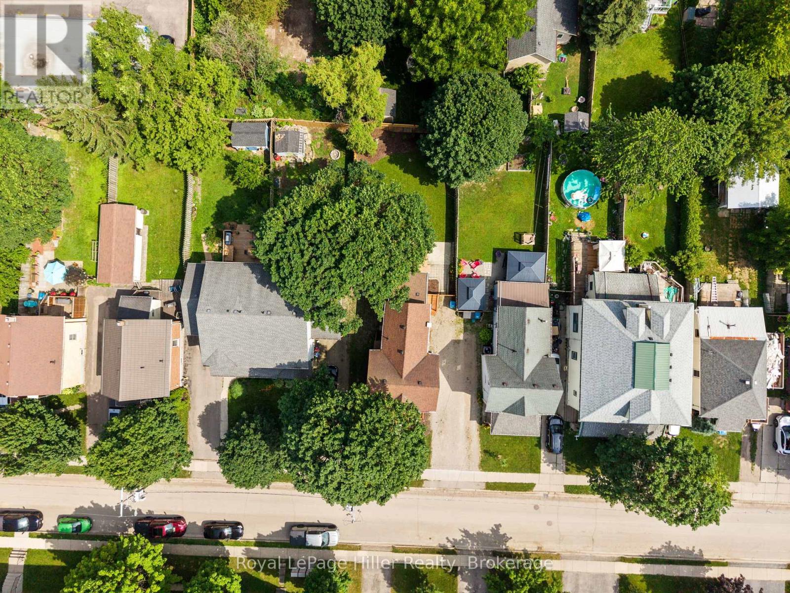 432 Albert Street Property Photo 44