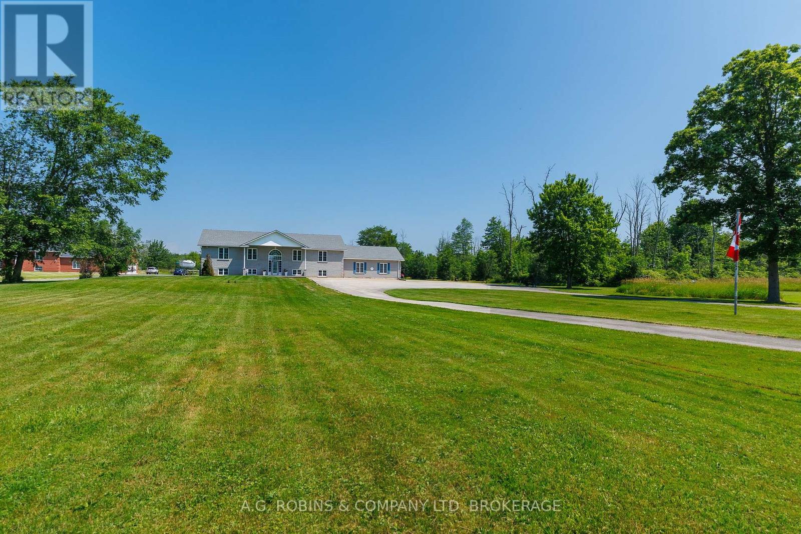 12312 Lakeshore Road Property Photo 3