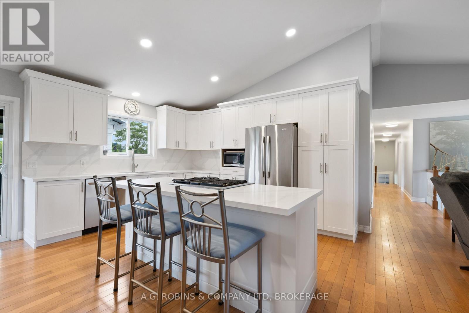 12312 Lakeshore Road Property Photo 12