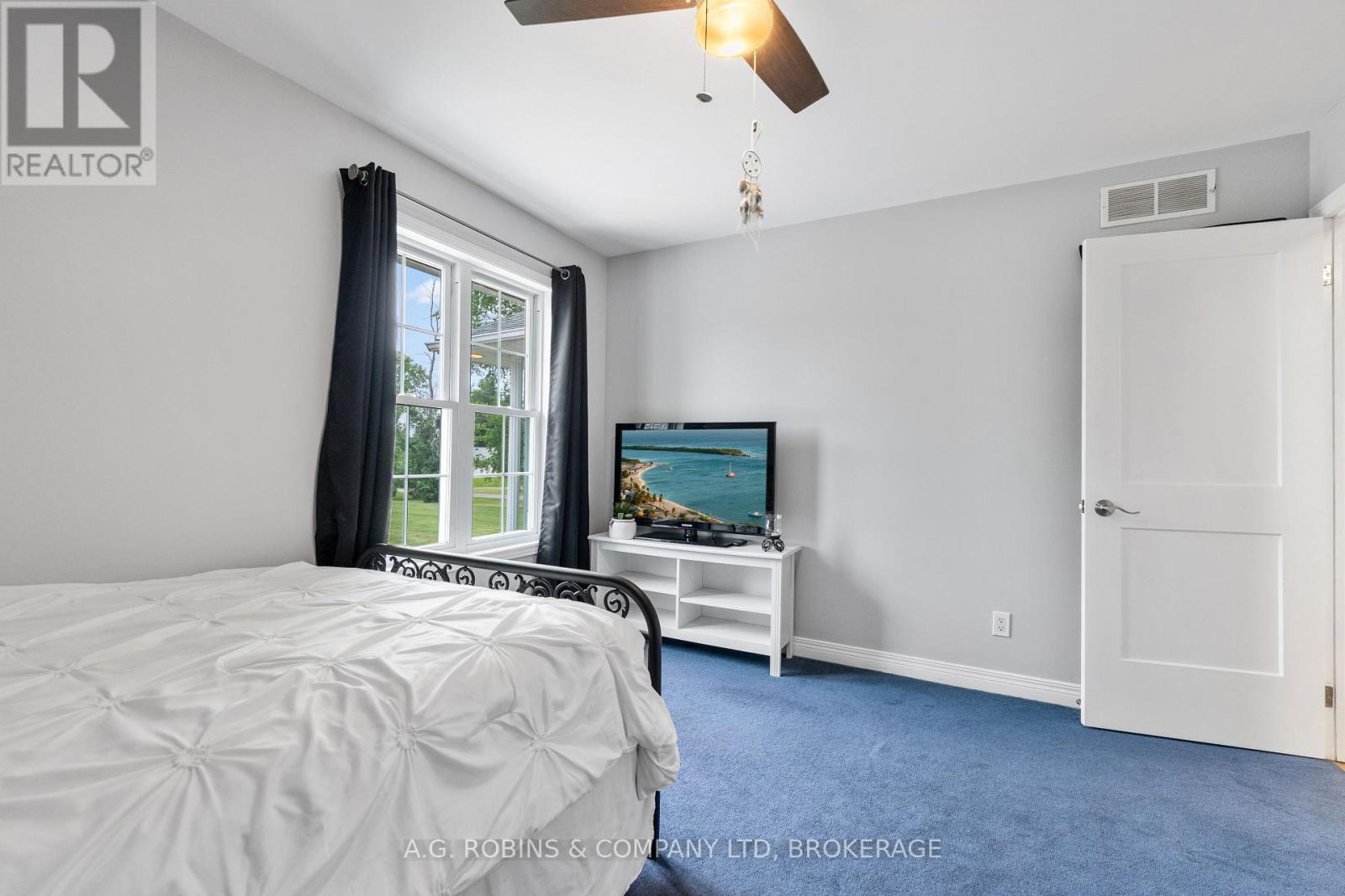 12312 Lakeshore Road Property Photo 32