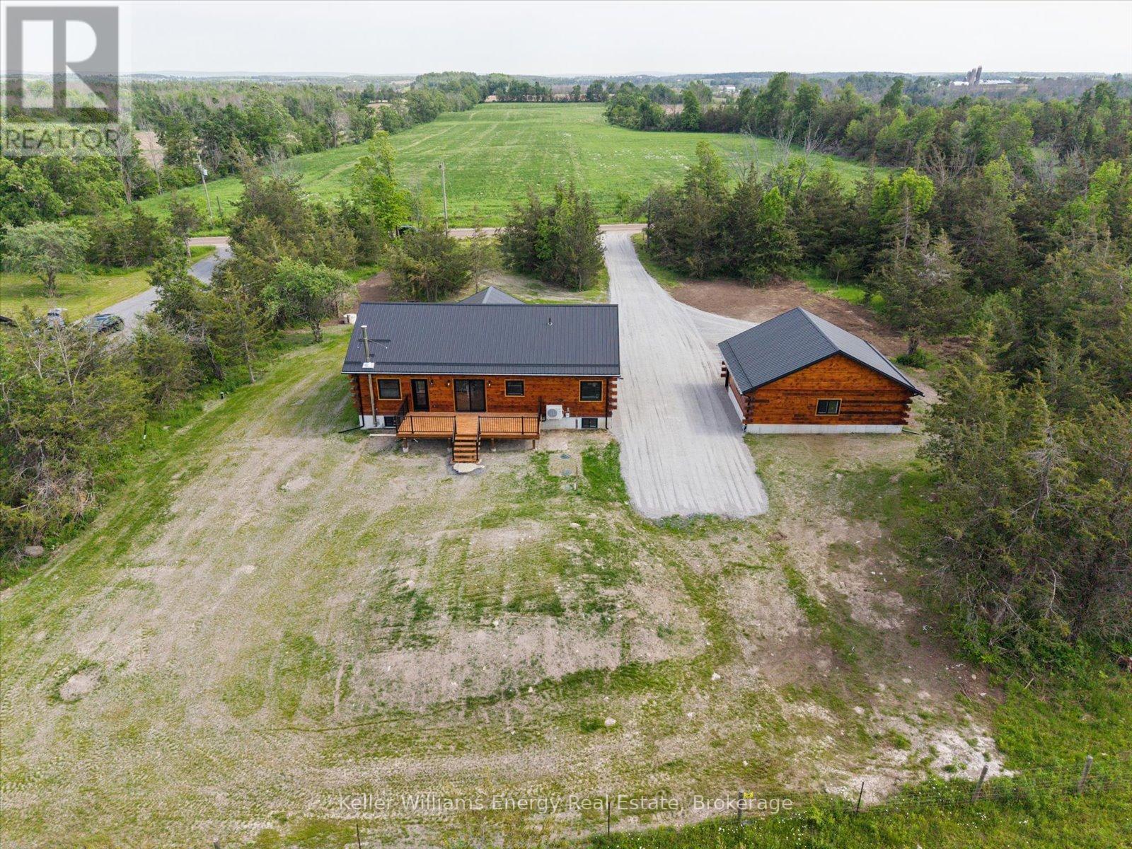 3374 10th Line E Property Photo 44