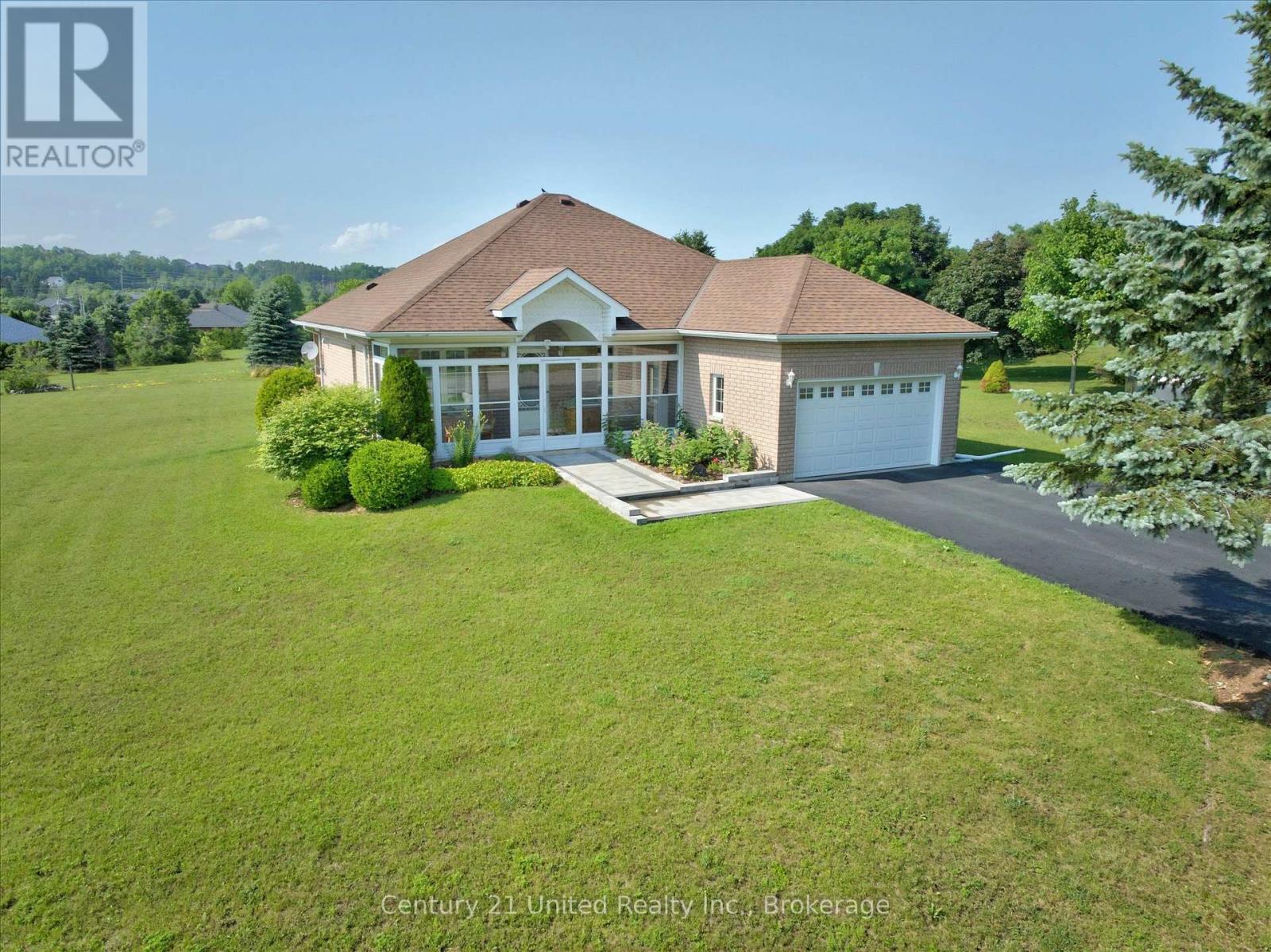 2500 Hircock Road Property Photo 1