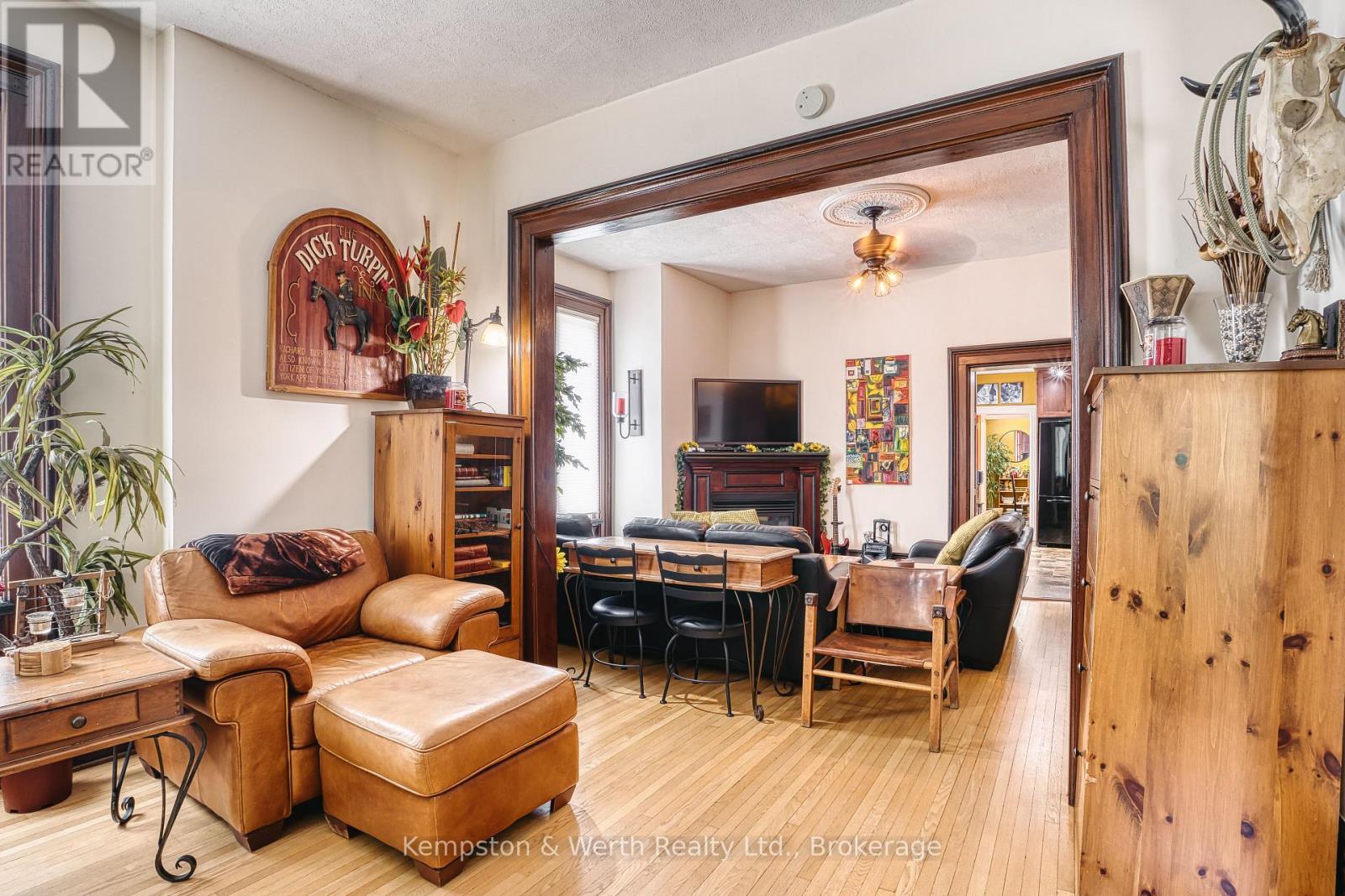 459 Wallace Avenue N Property Photo 21