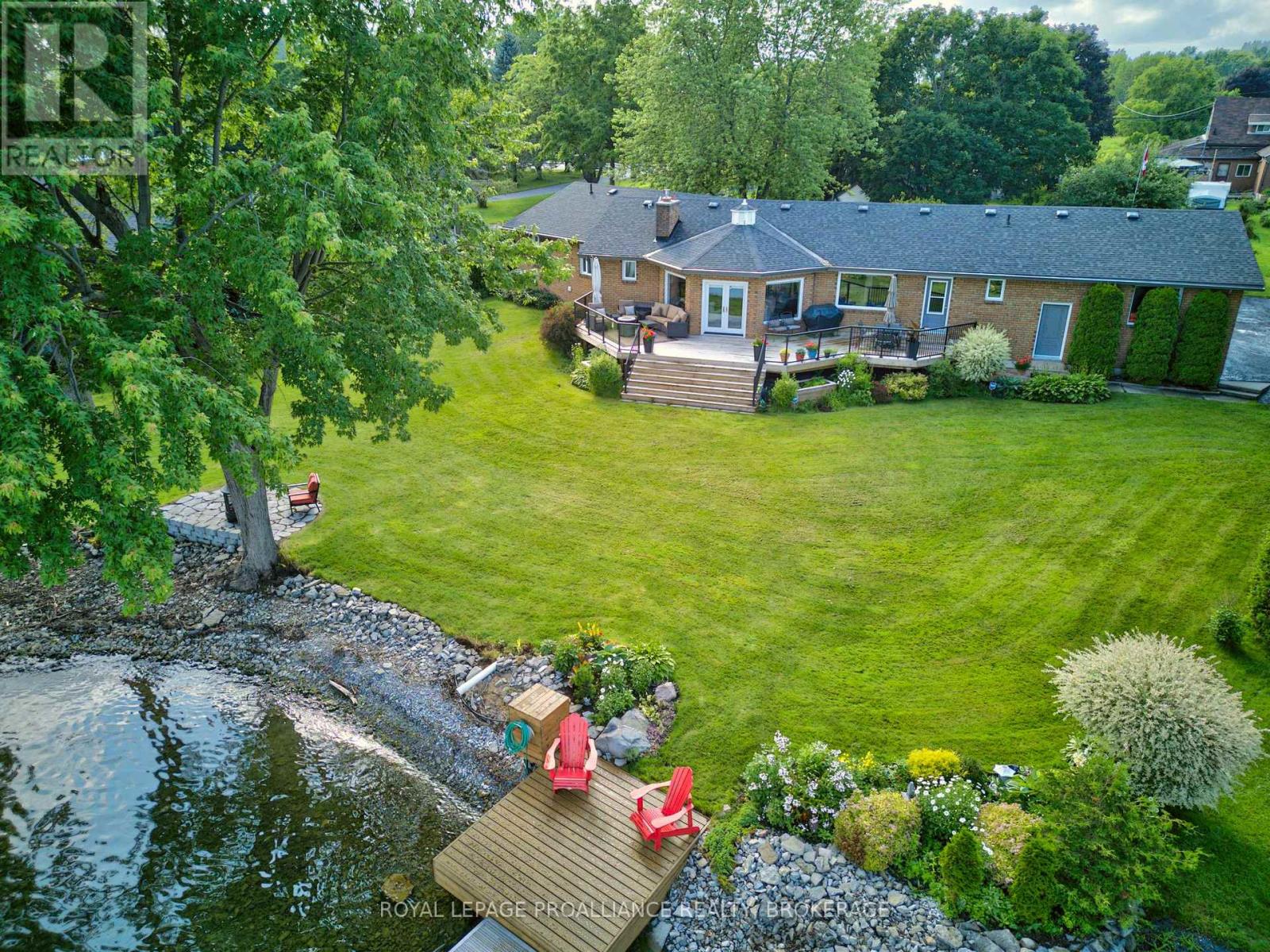 535 Main Street Property Photo 1