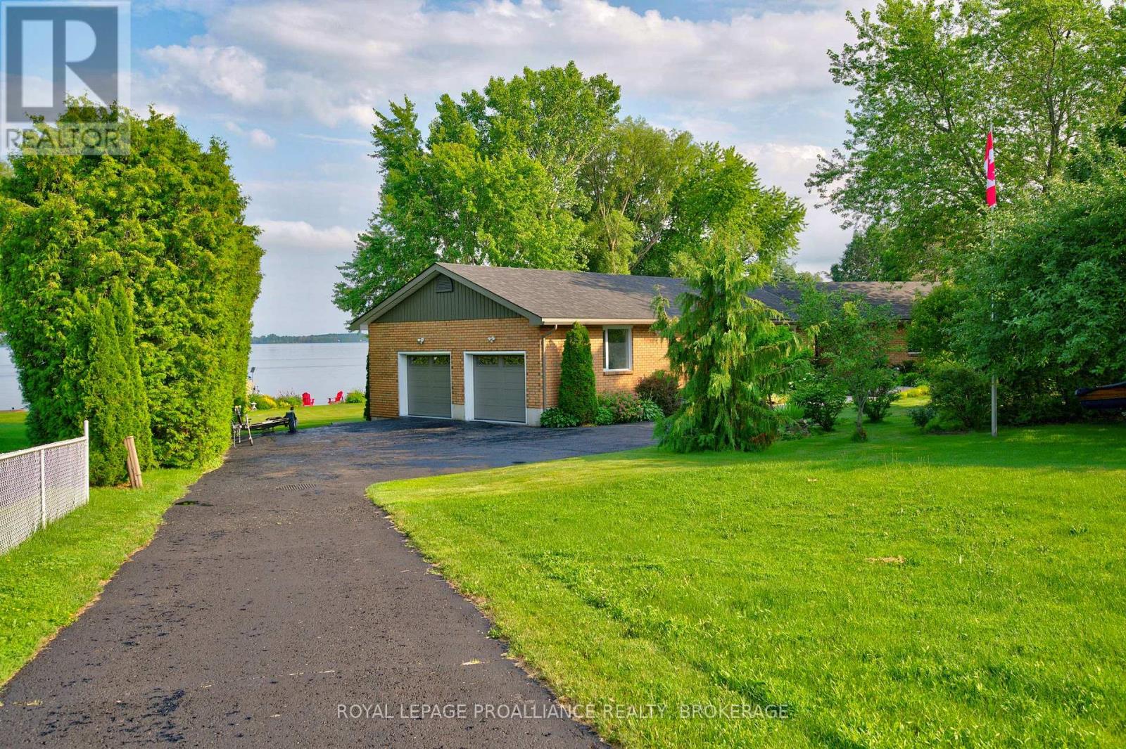 535 Main Street Property Photo 2