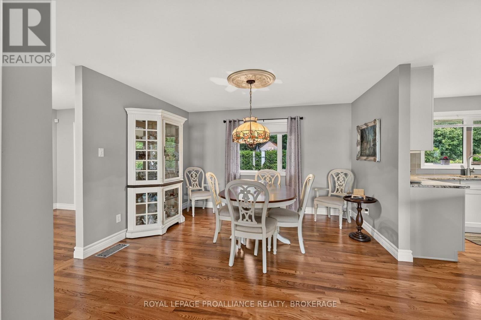 535 Main Street Property Photo 15