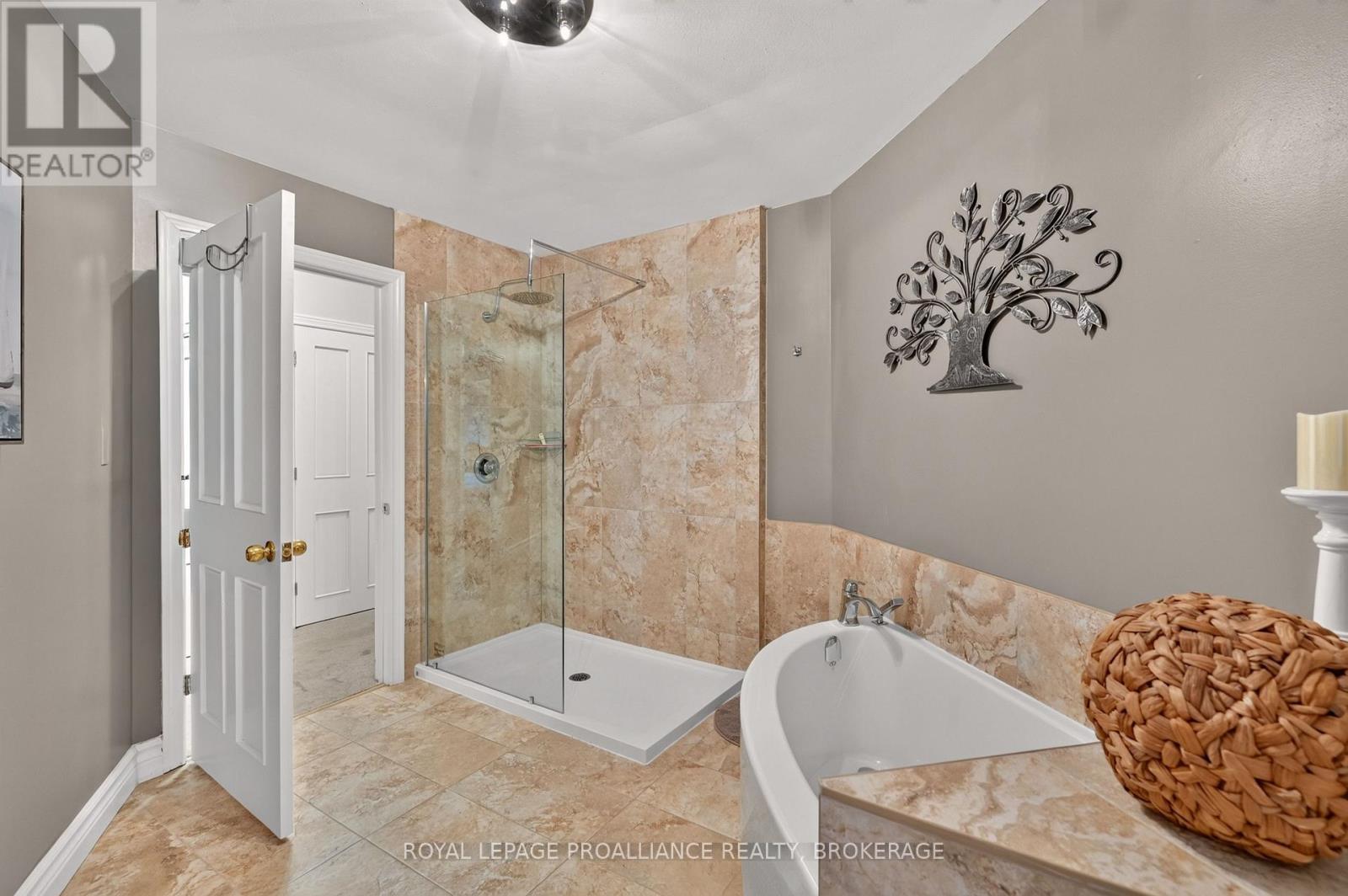 535 Main Street Property Photo 19