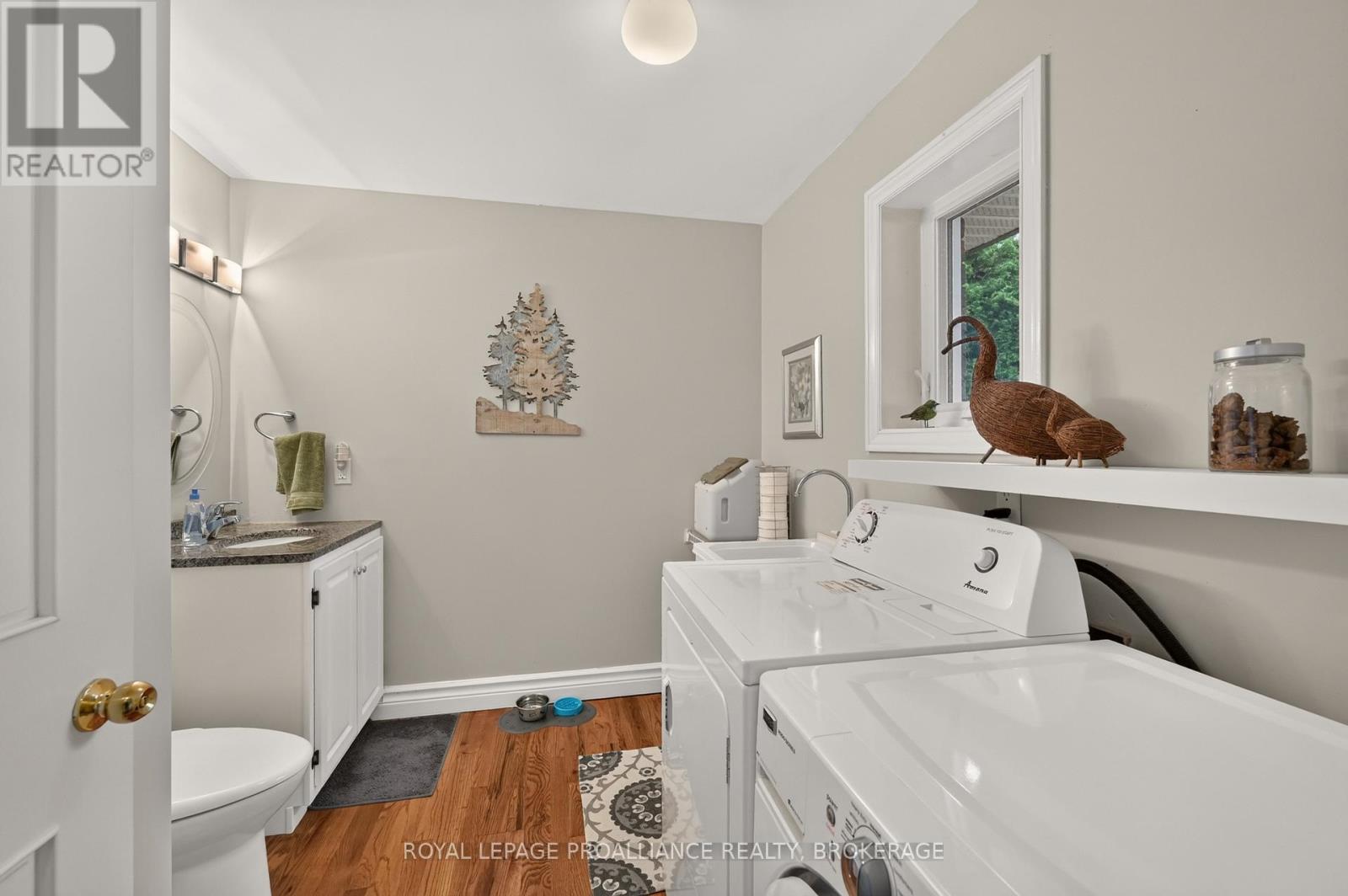 535 Main Street Property Photo 29