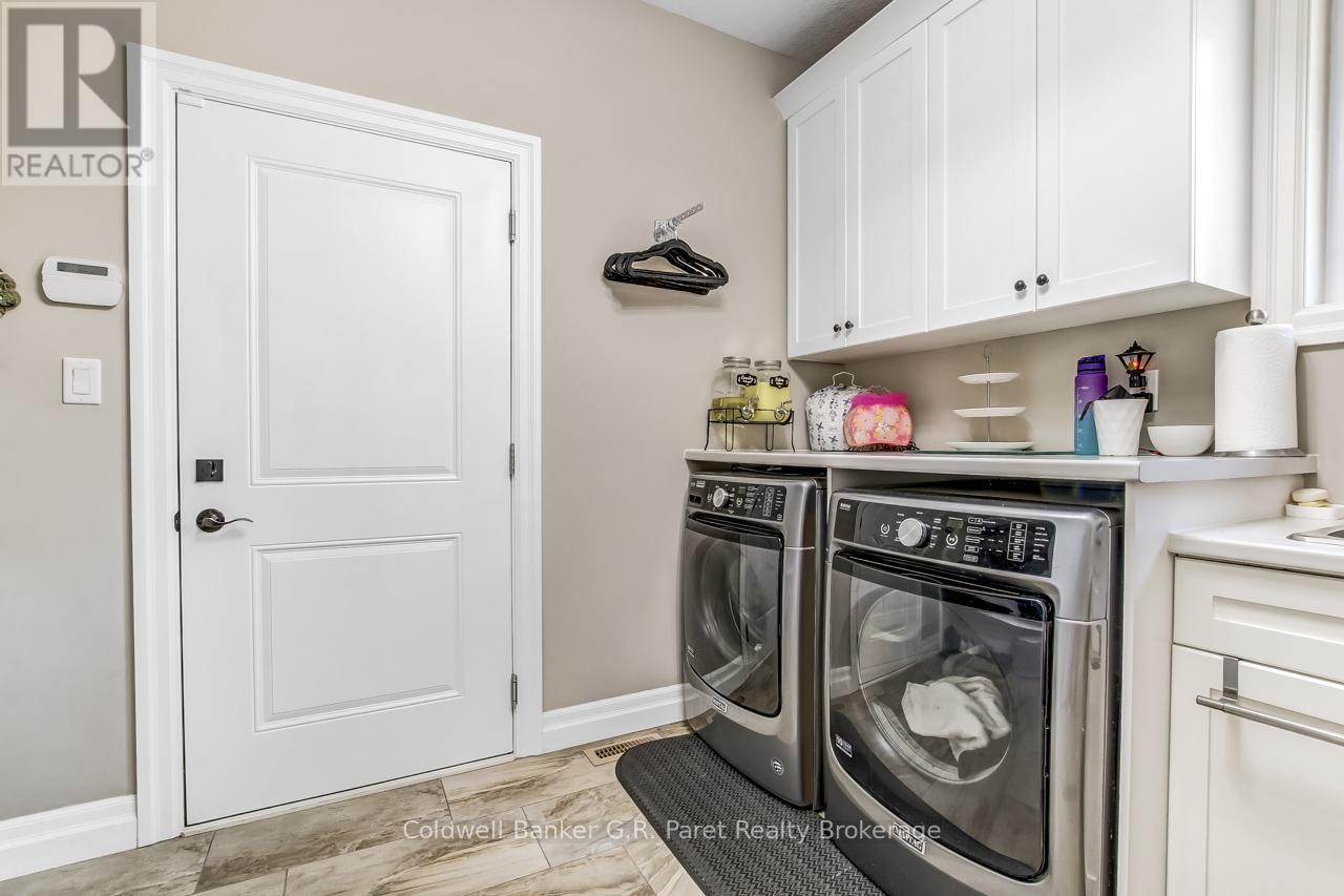10151 Pinery Bluffs Road Property Photo 25