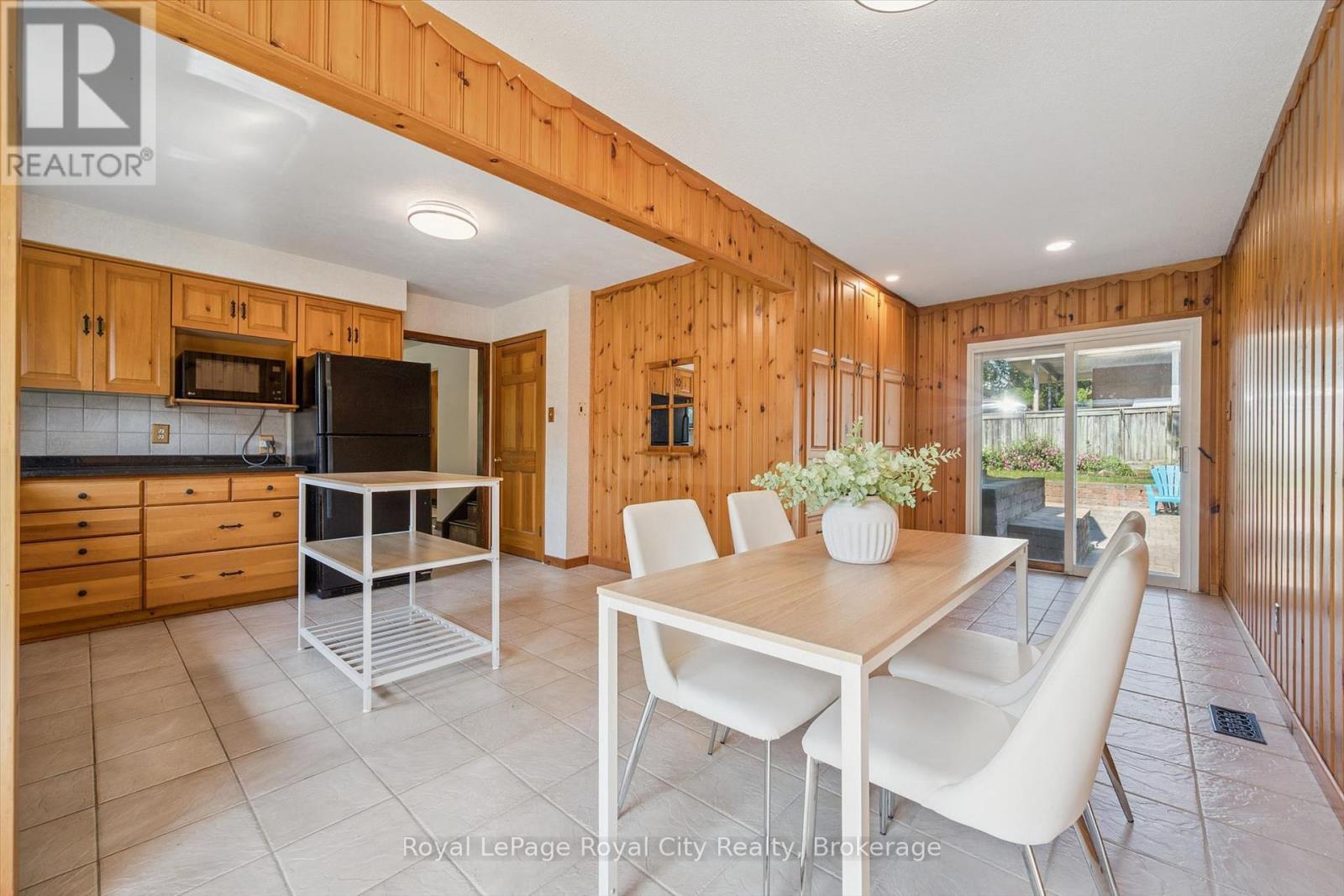 85 Sleeman Avenue Property Photo 16